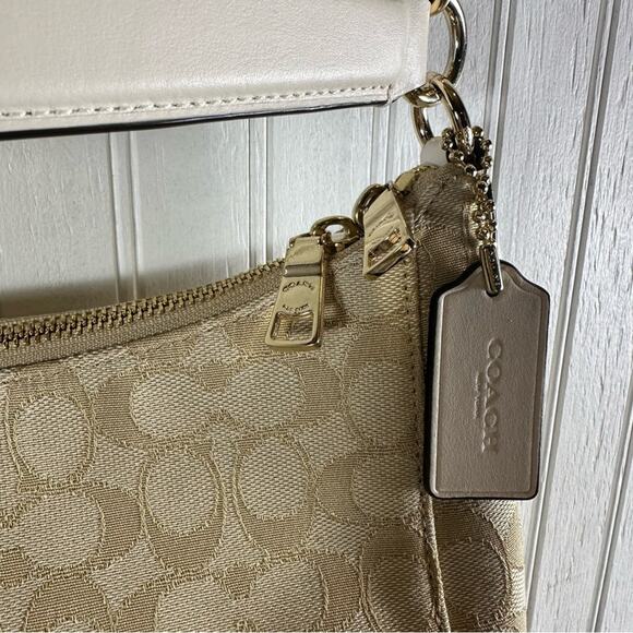 Coach Hobo Khaki Chalk Signature C Crossbody Bag - Picture 3 of 9